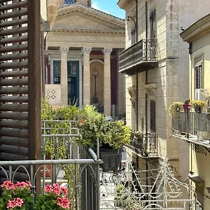 Appartement Maison Opéra, Palerme
